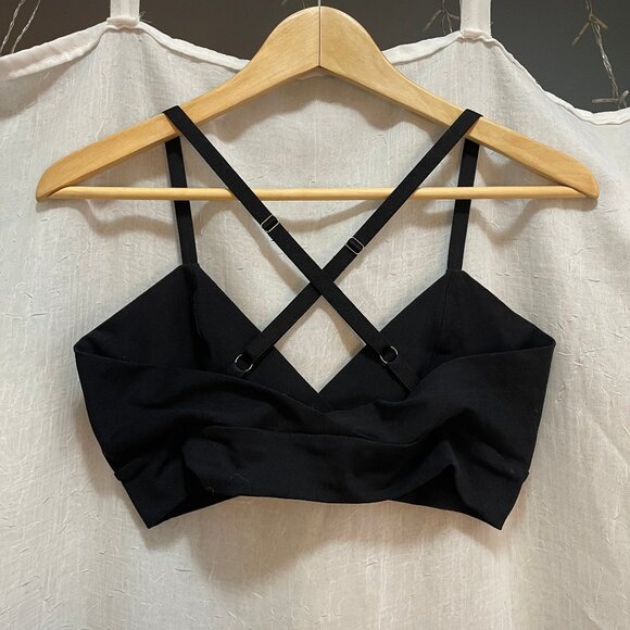 Black Sports Bra/Bralette - Picture 3 of 5